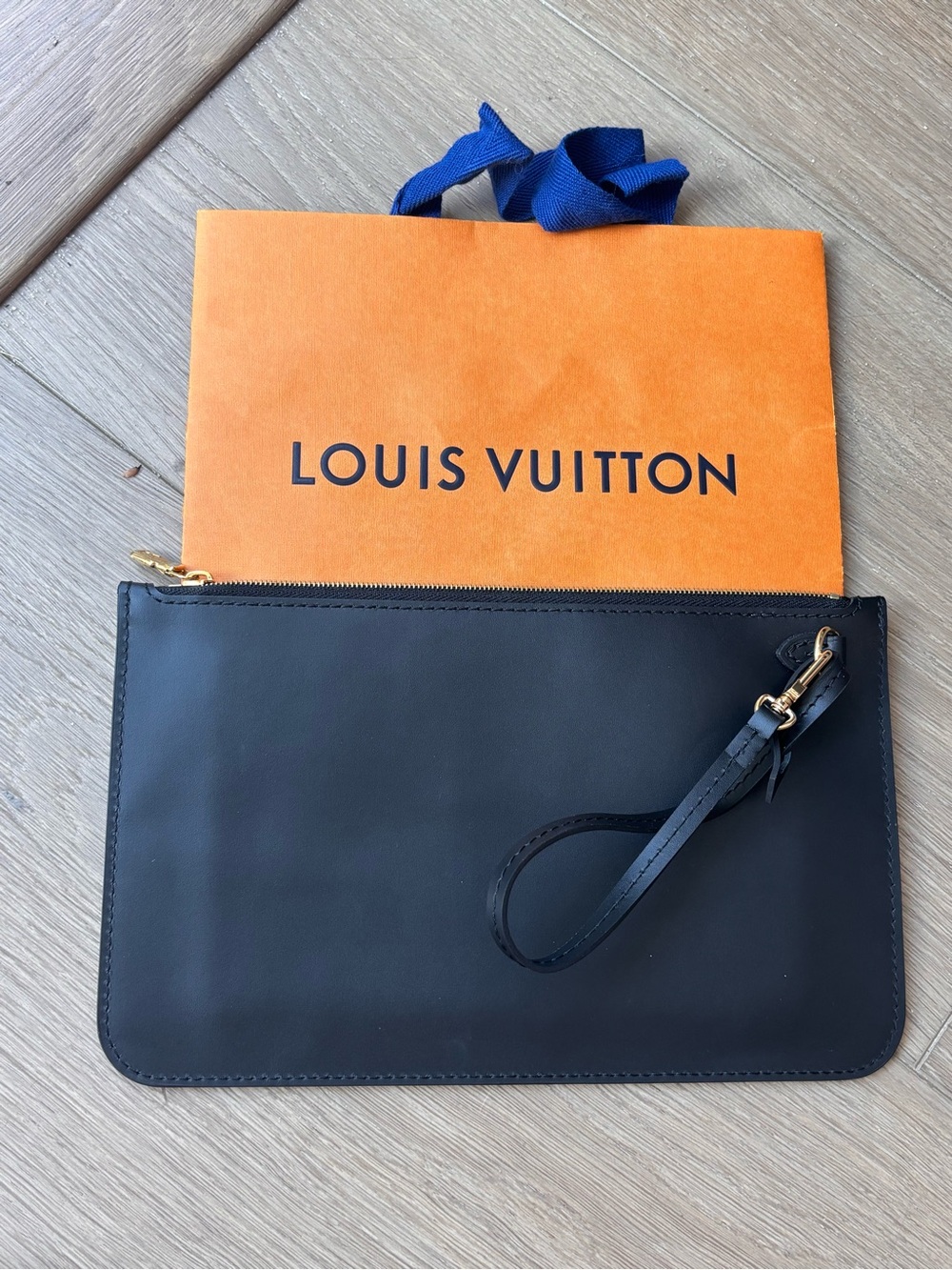 Authentic Louis Vuitton Raffia By the Pool Neverfull GM black leather pouch